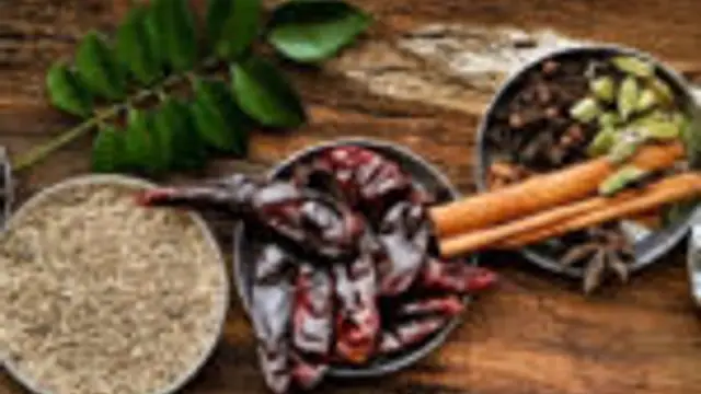 அதிக சுவையும் மணமும் தரும் செட்டிநாடு மசாலா எப்படி வீட்டில்  செய்வது ?