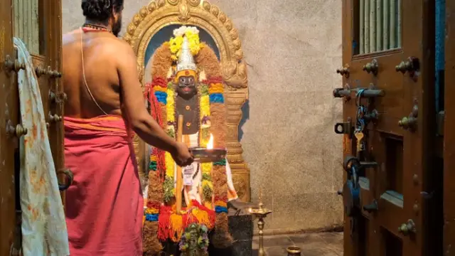 தீராத பிரச்சினைகளைக் கூட தீர்த்து வைக்கும் சேலம் காட்டு முனியப்பன் கோவில்!!