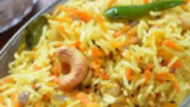 மணமணக்கும் ருசியான கேரட் புலாவ் ஈஸியாக பதினைந்தே நிமிடத்தில் இப்படி செய்து பாருங்கள் மிகவும் ருசியாக இருக்கும்!!