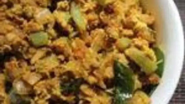 மதிய உணவுக்கு ருசியான பீர்க்கங்காய் இறால் பொரியல் இப்படி செய்து பாருங்க!