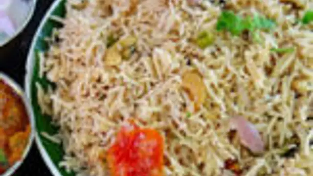 தேங்காய் பால் சாதம் இந்த மாதிரி ஒரு தடவை செஞ்சு பாருங்க அவ்வளவு அருமையா இருக்கும்!!