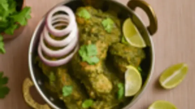 வீடே மணமணக்கும் சுவையான ஹரியாலி சிக்கன் செய்வது எப்படி ?