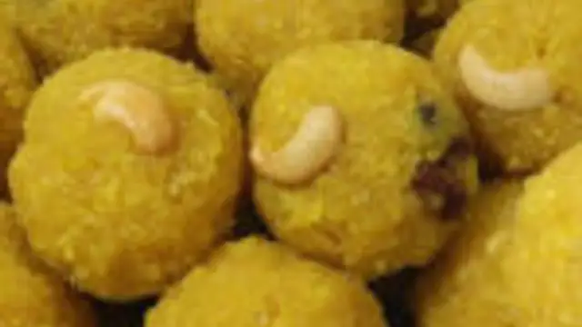 தித்திக்கும் சுவையில் பூந்தி லட்டு இனி நீங்களும் ஈஸியாக வீட்டிலயே செய்யாலம் ஒரு தரம் ட்ரை பண்ணி பாருங்கள்!