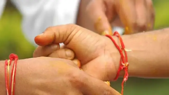 கையில் கயிறை எத்தனை நாட்கள் வரை கட்ட வேண்டும்