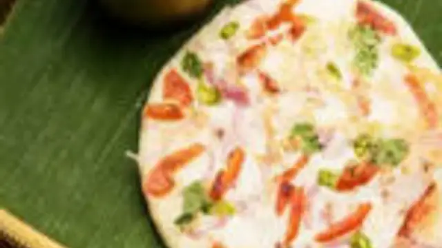 தினமும் சாப்பிடும் டிபனுக்கு பதிலாக இந்த ரவா ஊத்தாப்பம் செய்து சாப்பிட்டு பாருங்கள் இதன் சுவைக்கு அடிமையாகிவிடுவீர்கள்!!!