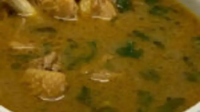 மழைக்காலத்தில், தொண்டைக்கு இதமா ருசியான இடிச்சு வச்ச நாட்டு கோழி ரசம் இப்படி செய்து பாருங்களேன்!
