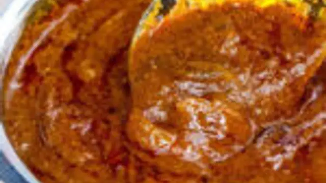 எவ்வளவு செய்தாலும் காலியாகும் கிராமத்து ஸ்டைல் மிளகு குழம்பு இப்படி செய்து பாருங்க!