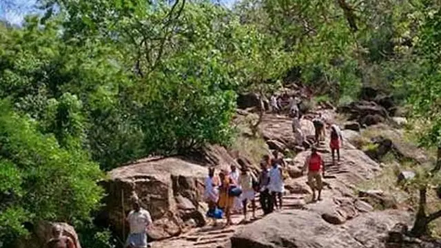 சதுரகிரி மலை ஆனி மாத பௌர்ணமி வழிபாடு,4 நாட்கள் பக்தர்களுக்கு அனுமதி!