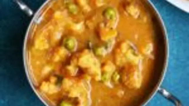 ருசியான சைவ கறி குழம்பு இப்படி செய்து பாருங்க! கறி குழம்பு சுவை மிஞ்சி விடும்!