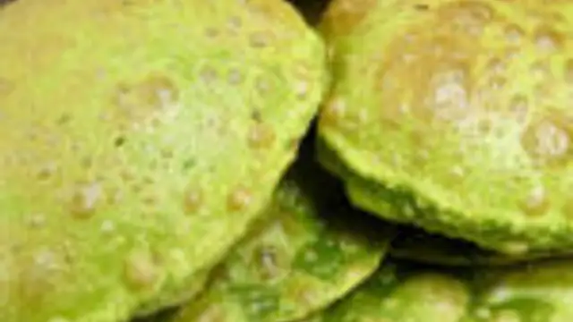Green Chilly Poorai