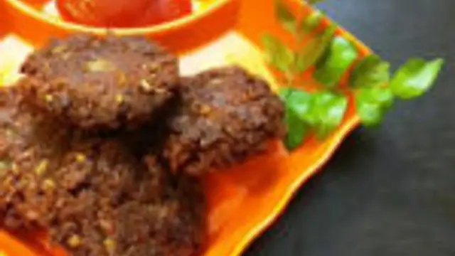 மழைக்கு இதமா சூடாக சாப்பிட ருசியான வாழைப்பூ கட்லெட் இது போன்று செய்து பார்க்காலாம்!