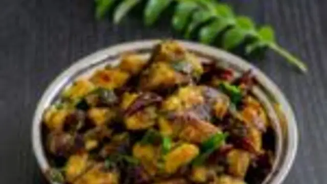 தமிழ்நாட்டின் பிரபலமான ருசியான பள்ளிபாளையம் சிக்கன் இப்படி செய்து பாருங்க!