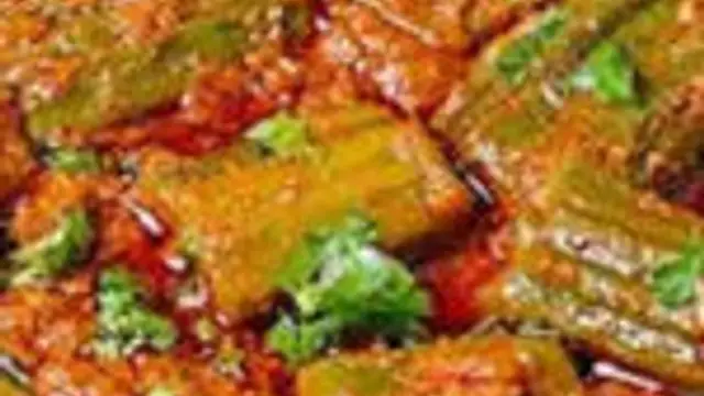 இரவு உணவிற்கு சப்பாத்தி அல்லது பூரி செய்தால் அதை தொட்டு சாப்பிட இந்த பீர்க்கங்காய் முந்திரி கறி ஒரு முறை செய்து பாருங்கள்!! 
