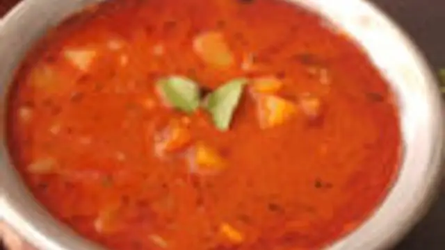 காரசாரமான ருசியில் பூசணிக்காய் புளிக்குழம்பு இனி இப்படி ஒரு தரம் செஞ்சி பாருங்க!