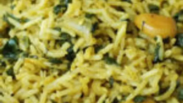 ருசியான பாலக் புலாவ் வீட்டில் உள்ளவர்களுக்கு இப்படி செய்து கொடுங்க! இதன் ருசியே தனி ருசி தான்!!