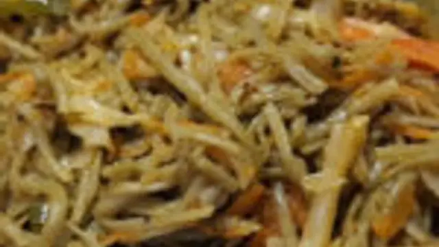 முருங்கைக்கீரை நூடுல்ஸ் இந்த மாதிரி ஆரோக்கியமா செஞ்சு பாருங்க!