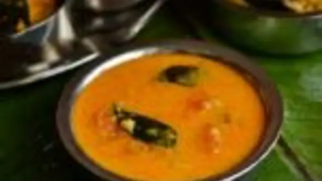 ருசிக்க ருசிக்க கேரளா தக்காளி குழம்பு இப்படி செய்து சுடு சோறுடன் சாப்பிட்டு பாருங்க!