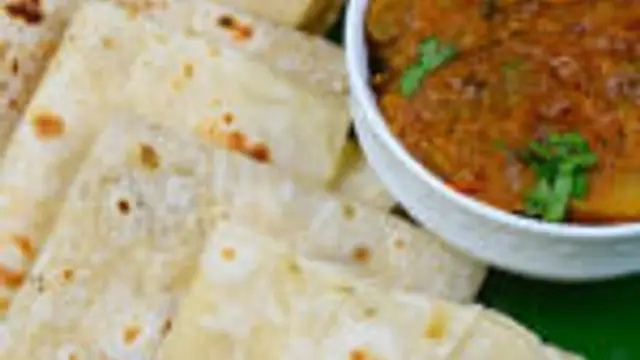 இரவு உணவுக்கு ருசியான ரூமாலி ரொட்டி இப்படி வீட்டிலே செய்து பாருங்க! இதன் ருசியே தனி!