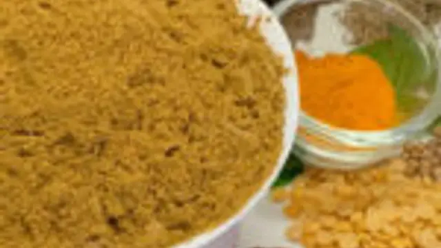 சமைக்கத் தெரியாதவர் ரசம் வைத்தால் கூட  சுவையாக  இருக்கும், வீட்டிலேயே அரைக்கும் இந்த ரசம் பொடி ரகசியம் தெரிந்தால்!