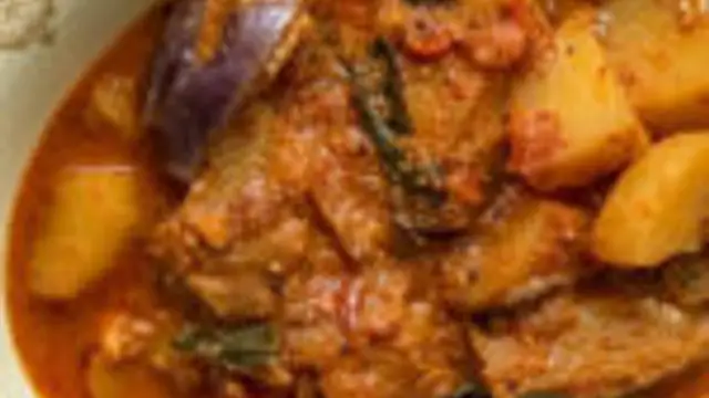 கத்தரிக்காய், உருளைக்கிழங்கு வைத்து ருசியான கத்தரி உருளை மண்டி இப்படி ட்ரை பண்ணி பாருங்க!