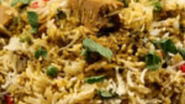 அசைவ சுவையில் பலாக்காய் பிரைடு ரைஸ் இப்படி ஒரு முறை செய்து பாருங்கள்!!