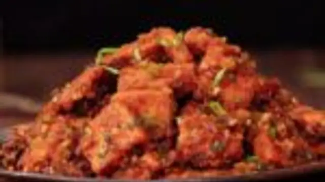 காரசாரமான ருசியில் பிரெட் சில்லி இப்படி ட்ரை பண்ணி பாருங்க! பார்த்தாலே நாவில் எச்சி ஊறும்!