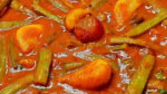 சூப்பரான நிலக்கடலை கொத்தவரைங்காய் குழம்பு இப்படி வீடே மணக்க மணக்க ட்ரை பண்ணி பாருங்க!