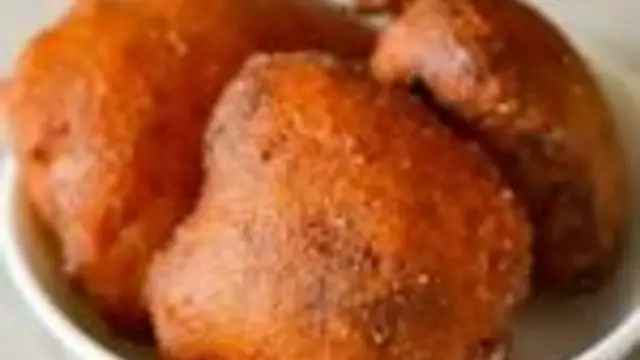 ருசியான நாவில் எச்சி ஊற வைக்கும் புளி வடை இப்படி ஒரு தரம் செஞ்சி பாருங்க!