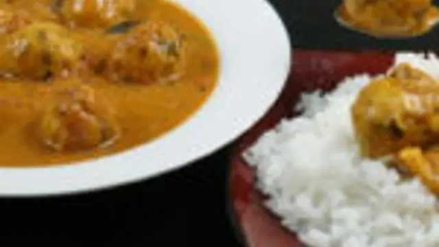 ருசியான ராஜ்மா உருண்டை குழம்பு இப்படி ட்ரை பண்ணி பாருங்கள்! சுடு சாதத்துடன் சாப்பிட அருமையாக இருக்கும்!