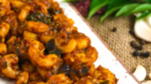 கிராமத்து ஸ்டைல் ருசியான இறால் பெப்பர் ப்ரை இப்படி செய்து பாருங்களேன்!!