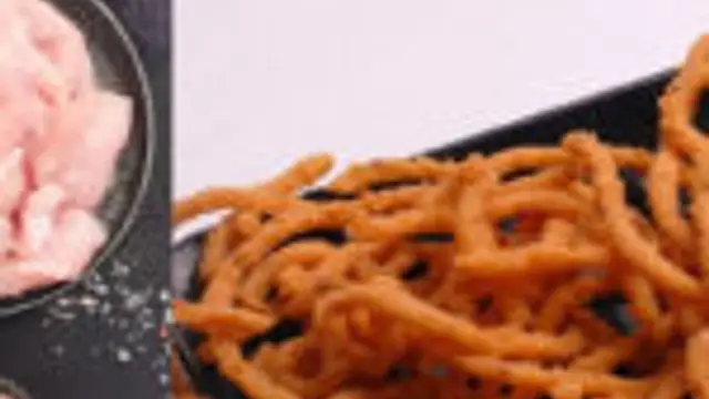கொஞ்சம் வித்தியாசமா சிக்கன்ல முறுக்கு செஞ்சு சாப்பிட்டு பாருங்க!