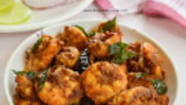 காரசாரமான ருசியான இறால் பிரட்டல் இப்படி செய்து பாருங்க! இதன் ருசியே தனி தான்!