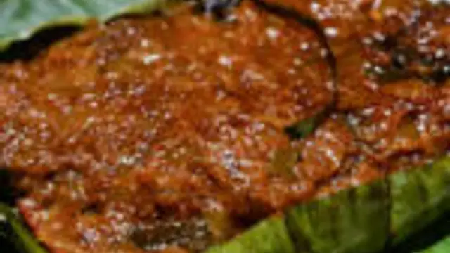 கமககமனு ருசியான வாழை இலை வஞ்சரம் மீன் இப்படி செஞ்சு சாப்பிட கொடுங்க! அருமையான சுவையில் இருக்கும்!