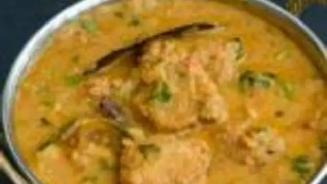 ருசியான பக்கோடா குழம்பு இனி இப்படி செய்து பாருங்க! இதன் ருசியே தனி தான்!!