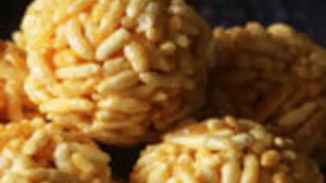 90’s Kidsக்கு பிடித்த தித்திக்கும் பொறி உருண்டை செய்வது எப்படி ?