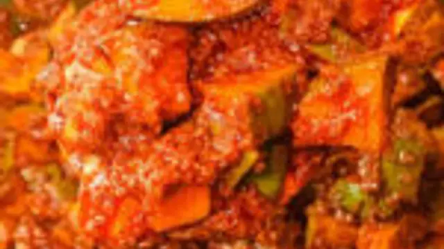 இன்ஸ்டன்ட் மாங்காய் ஊறுகாய் இந்த மாதிரி செஞ்சு பாருங்க!!