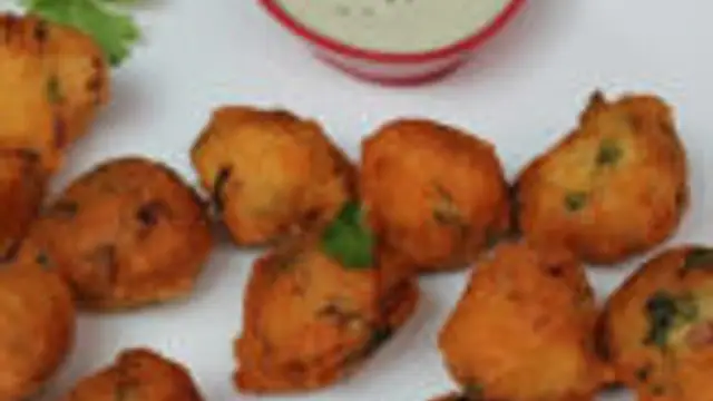 மொறு மொறுவென உருளைக்கிழங்கு மெதுவடை செய்வதுை எப்படி ?
