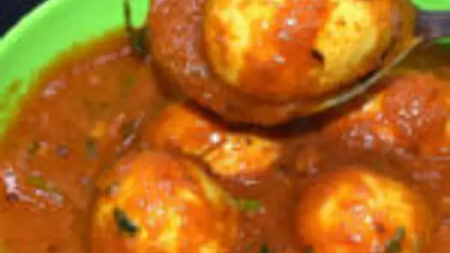 அடுத்தமுறை இப்படி தாபா ஸ்டைல் முட்டை கிரேவி செஞ்சி பாருங்க! அட்டகாசமான ருசியில் இருக்கும்!